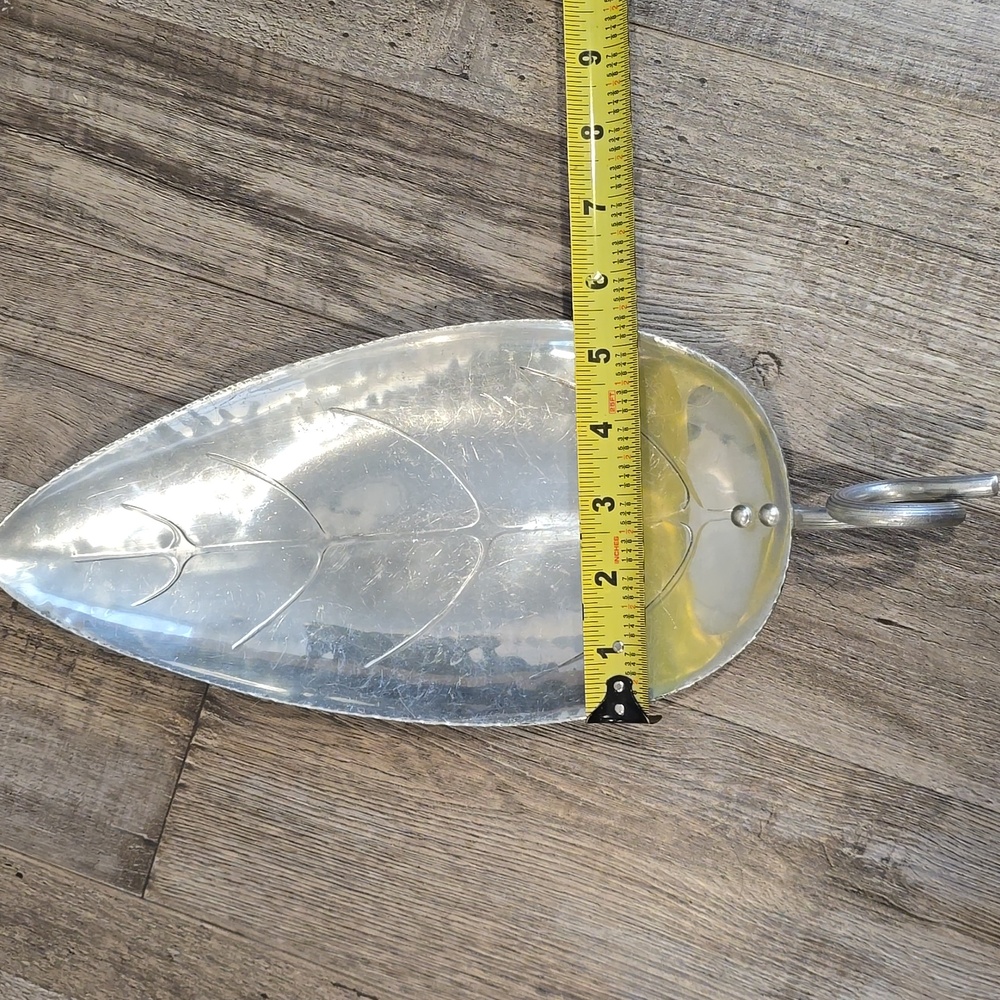 BW Buenilum Aluminum Leaf Tray Fish Bread Crudite’ Server - Picture 8 of 8
